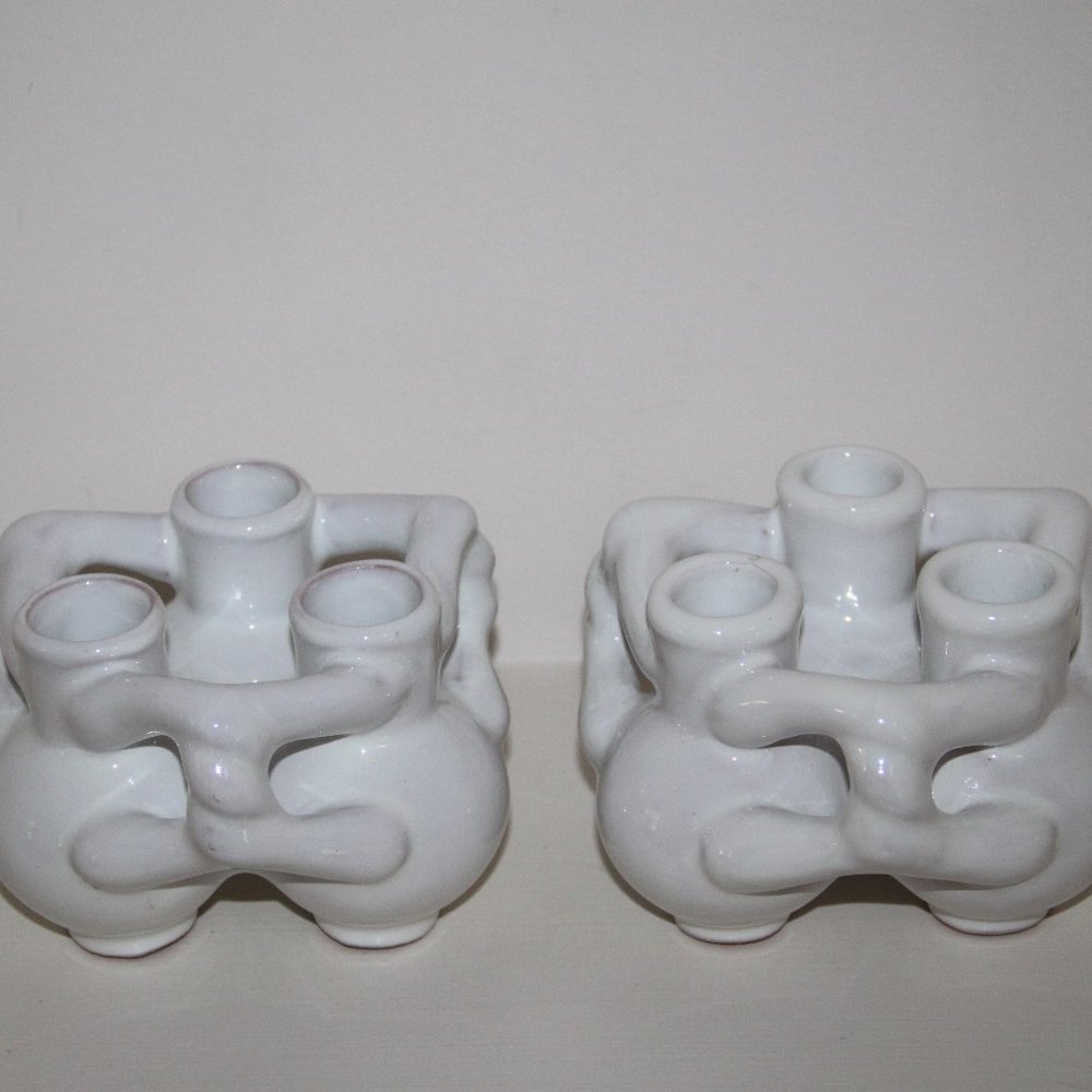 Vintage Met Museum “Unity” White Ceramic Decorative Candlesticks Holders a Pair